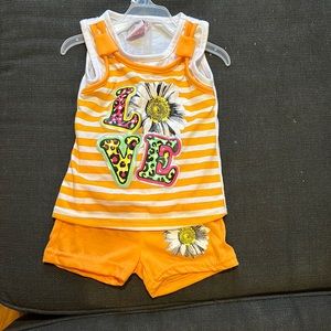 New without tags. Cute summer outfit for 6-9 months